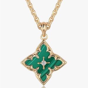 14K Gold Clover Necklace Green Malachite Pendant Chain Dainty Van Cleef Style